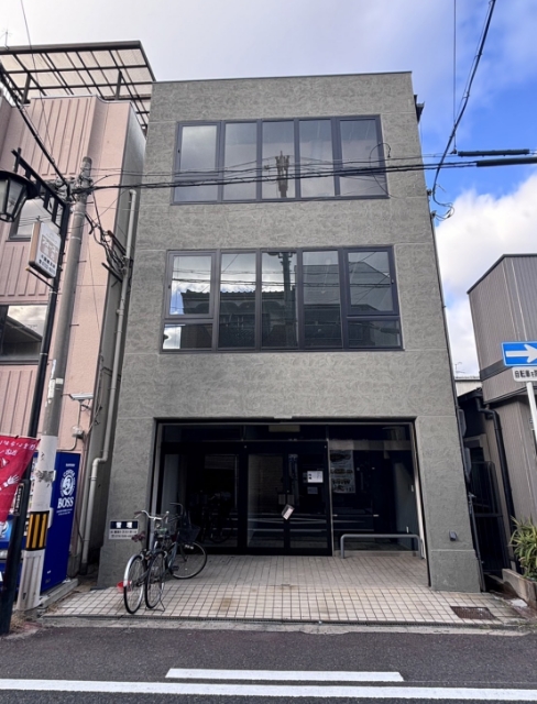近畿大学前通り一棟ビル